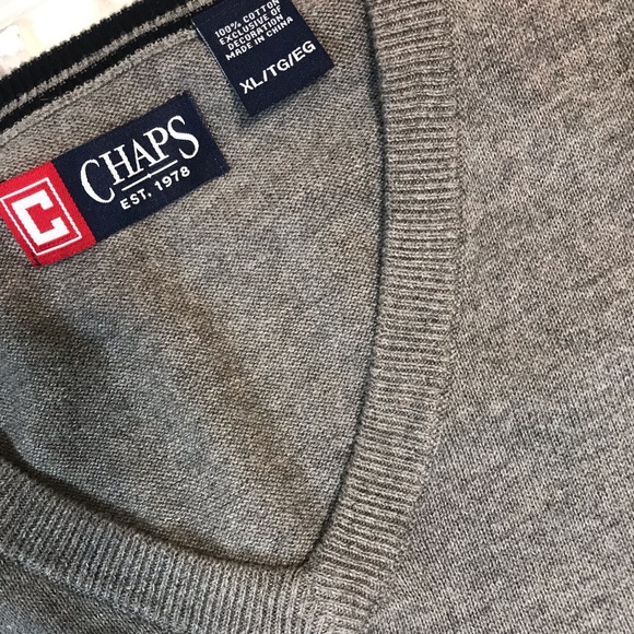 Gray Chaps V-Neck Sweater Vest: NWOT - Picture 4 of 8
